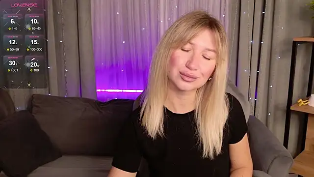 MilaBott online show from September 30, 2025, 8:14 pm