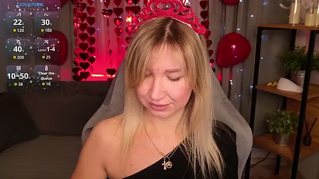 MilaBott online show from February 8, 2026, 7:39 pm