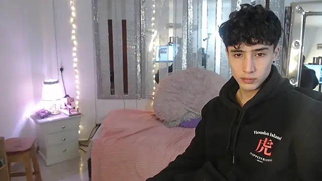 gojo satoru 18 online show from January 29, 2025, 3:58 pm