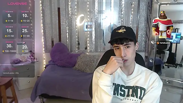 gojo satoru 18 online show from February 3, 2025, 5:46 pm