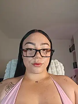 helena smith online show from February 18, 2026, 3:24 am