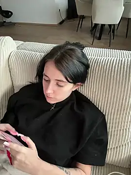 Lena Lang online show from March 15, 2026, 2:23 pm