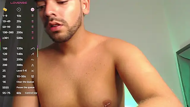 Logan cocky online show from September 25, 2025, 4:43 pm