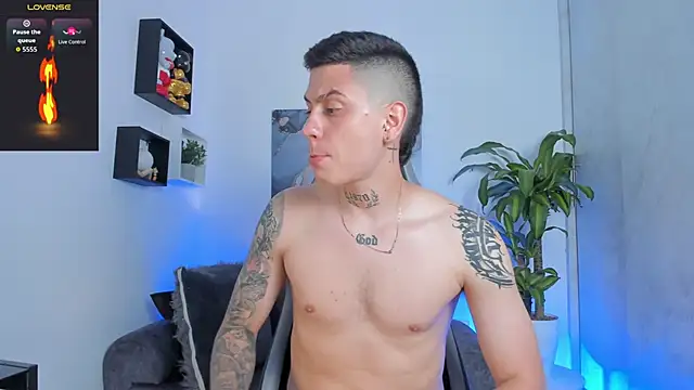 Yeiko Romero  online show from September 18, 2025, 8:27 am