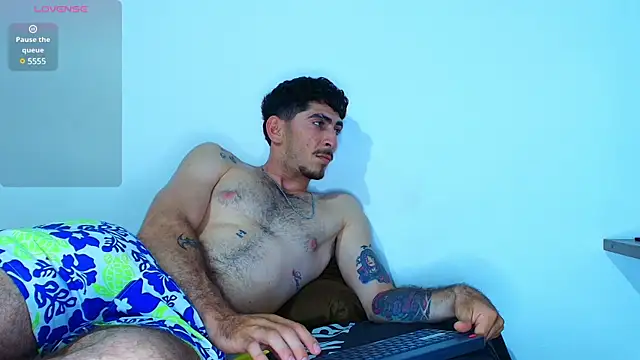 Thomass00 online show from December 21, 2024, 3:36 am