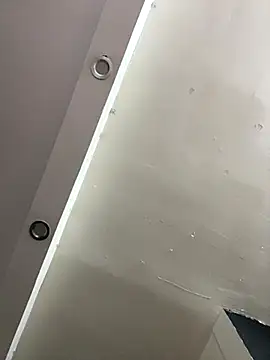 TIFFANYYSTAR online show from November 15, 2025, 3:08 pm