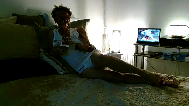 ImYourXtoy online show from May 7, 2026, 6:13 pm