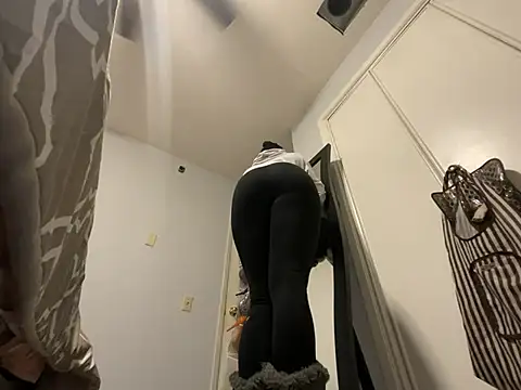 wynterheat online show from February 14, 2025, 9:34 am