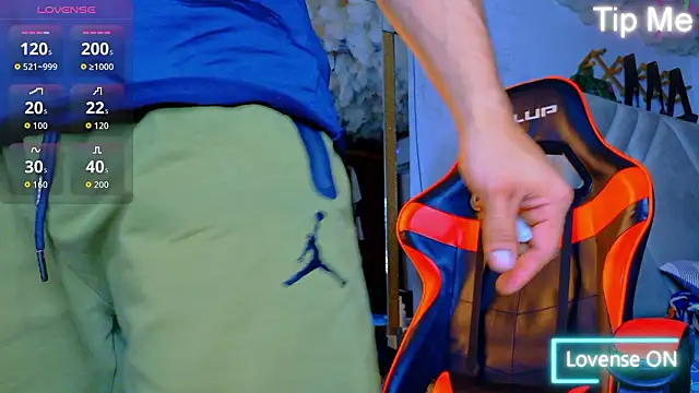 Rich boy01 online show from February 24, 2026, 1:14 am