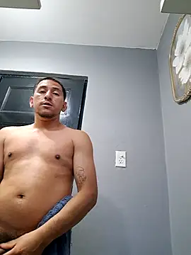 littleboyhot95 online show from May 22, 2026, 1:35 am