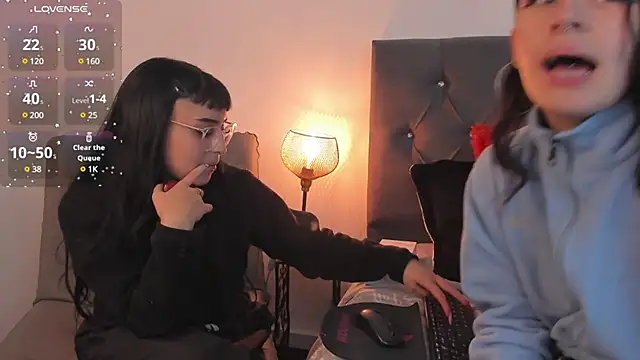 Zowi Hottiee online show from January 18, 2025, 3:31 am