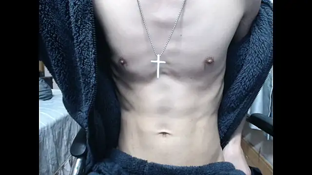 wujiaxing22 online show from December 23, 2024, 1:03 pm