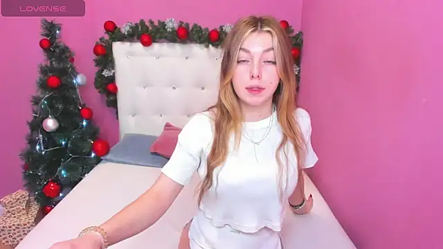 MollyMeltorr online show from December 21, 2024, 1:15 am