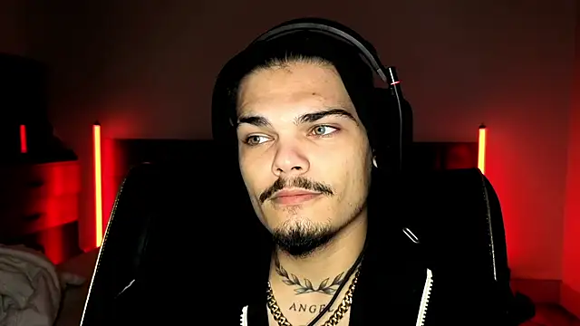 JordanShow online show from October 13, 2025, 10:32 pm