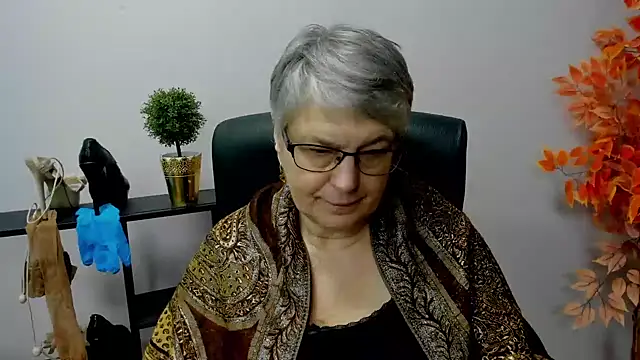 IrisDream online show from January 15, 2025, 11:00 am