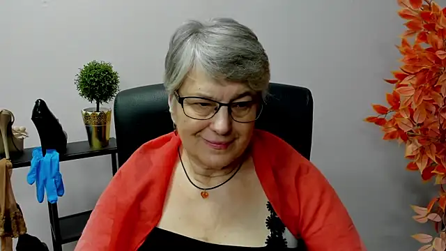 IrisDream online show from February 7, 2025, 11:12 am