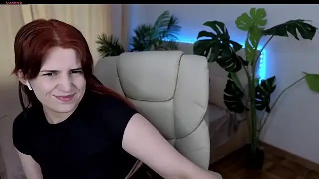 FoxyRayy online show from September 29, 2025, 6:40 am