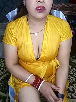 Cute-Raashii online show from February 4, 2025, 9:10 pm