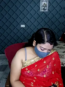 Cute-Raashii online show from February 7, 2025, 5:51 pm