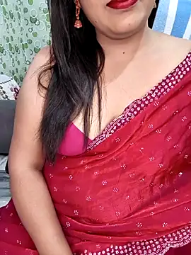 Cute-Raashii online show from November 11, 2025, 4:01 am