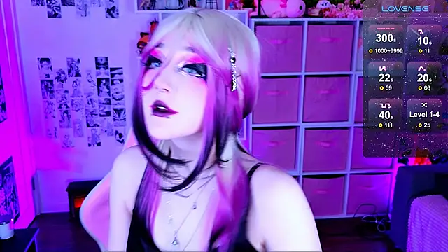 Aki  Ra online show from January 15, 2026, 8:01 pm