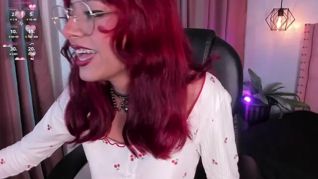 cloe  palmer online show from March 1, 2025, 3:16 pm