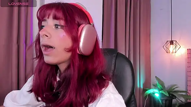 cloe  palmer online show from March 5, 2025, 12:00 pm