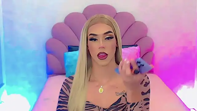 briana sex32 online show from February 3, 2025, 4:25 am