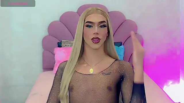 briana sex32 online show from February 20, 2025, 6:50 am