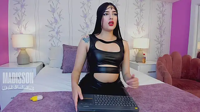 MadissonBacker online show from December 9, 2024, 3:00 pm