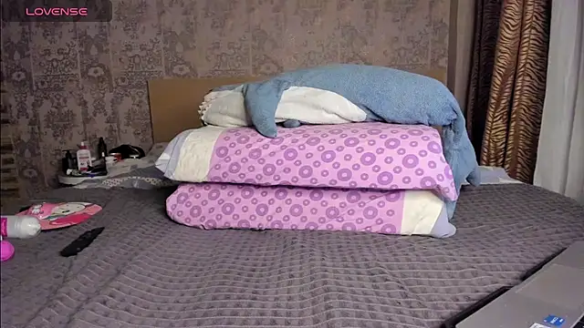 purebeautie13 online show from January 8, 2026, 2:19 pm