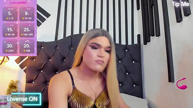 AllisonsweetZ online show from January 22, 2025, 7:56 pm