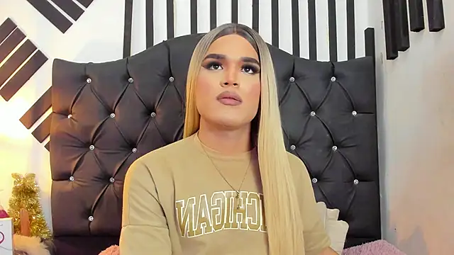 AllisonsweetZ online show from January 29, 2025, 8:04 pm