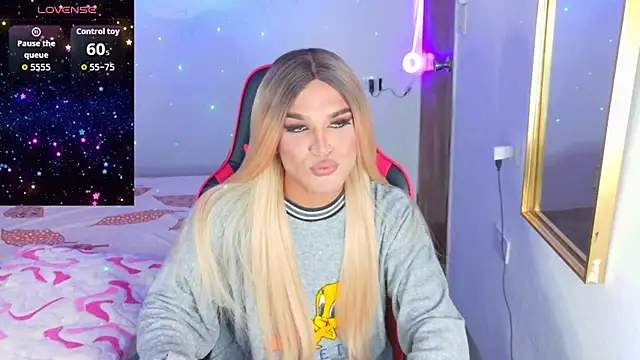 AllisonsweetZ online show from October 13, 2025, 1:55 pm