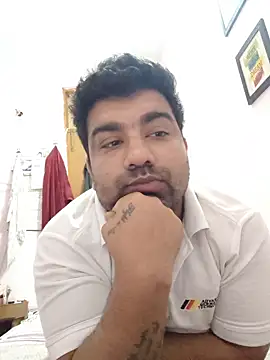 L9vefromAkhil online show from February 12, 2026, 6:36 pm