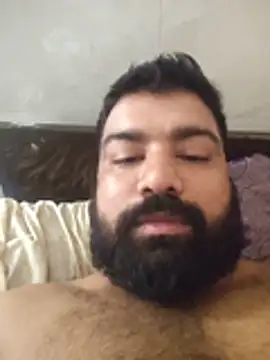 Snapshot of L9vefromAkhil chatting on June 10, 2026, 7:18 am L9vefromAkhil online show from June 10, 2026, 7:18 am