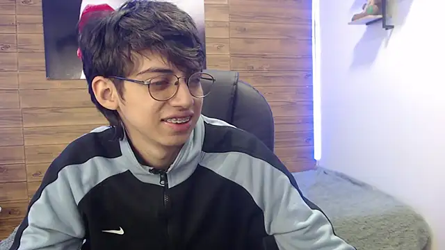 jhoellx online show from January 25, 2025, 12:37 pm