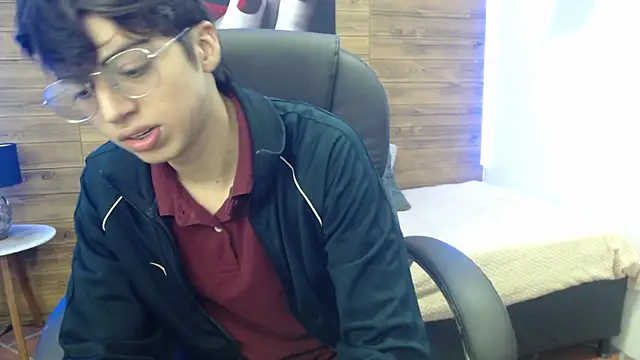 jhoellx online show from February 19, 2025, 1:17 pm