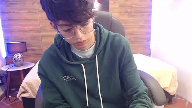 jhoellx online show from February 26, 2025, 12:58 pm