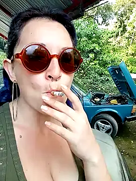 sophie banger online show from January 7, 2025, 9:46 pm