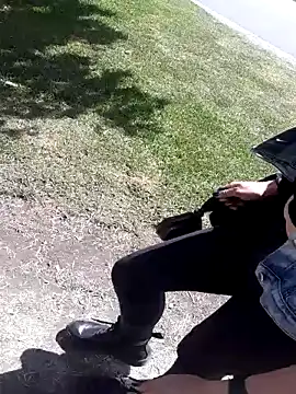 Snapshot of sophie_banger chatting on November 12, 2025, 4:29 pm sophie banger online show from November 12, 2025, 4:29 pm