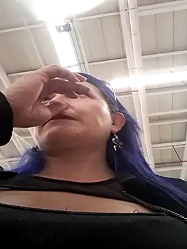 Snapshot of sophie_banger chatting on November 22, 2025, 6:07 pm sophie banger online show from November 22, 2025, 6:07 pm