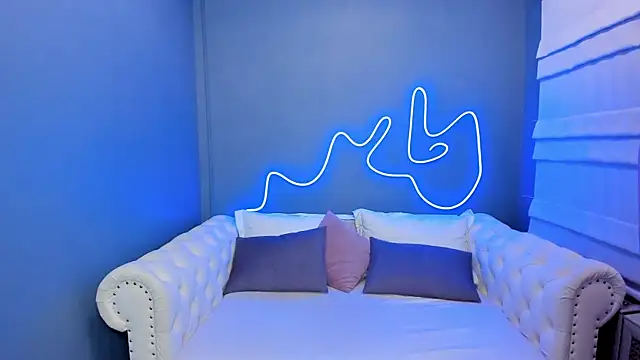 rock n roxy online show from January 28, 2025, 1:18 am