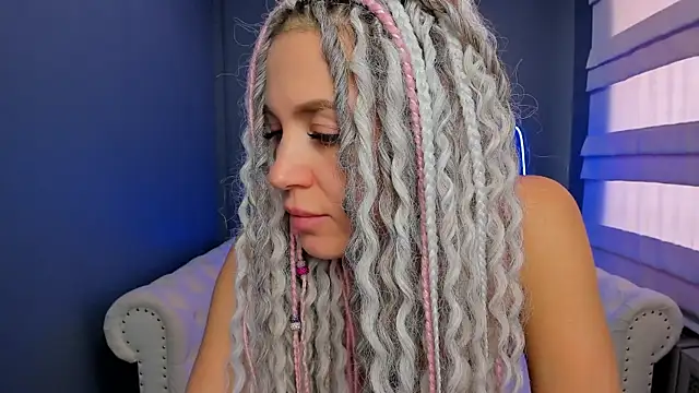 rock n roxy online show from February 1, 2025, 4:56 am