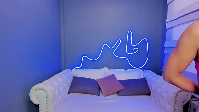 rock n roxy online show from March 11, 2025, 1:26 am