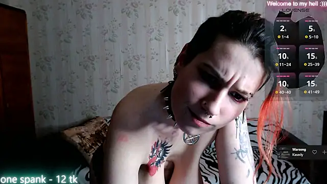 Miya Wey  online show from February 2, 2025, 8:41 pm