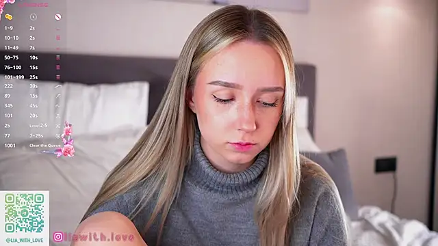 HollisBeckett online show from September 30, 2025, 1:21 am