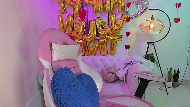 Zafiro t18 online show from February 16, 2025, 12:32 pm