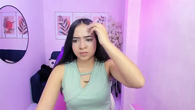 Zafiro t18 online show from February 28, 2025, 7:14 pm