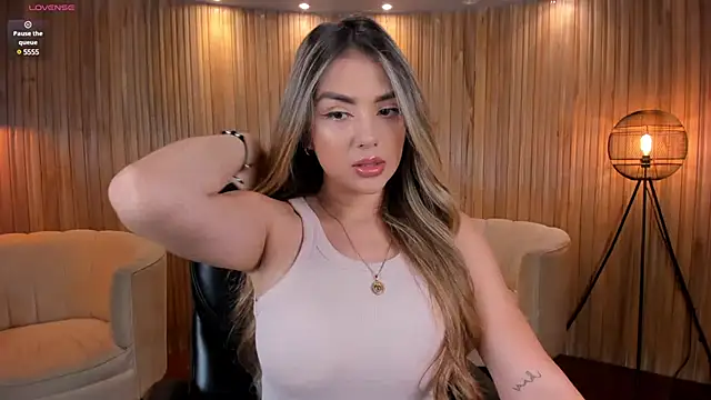 ChloePreston  online show from January 28, 2025, 10:45 am